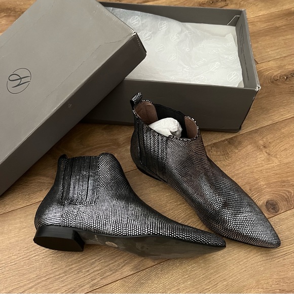 Hudson London Silver Lizard Reine Ankle Boot - Picture 3 of 7